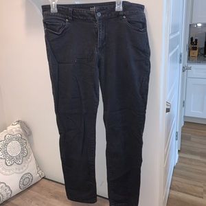 Black skinny jeans